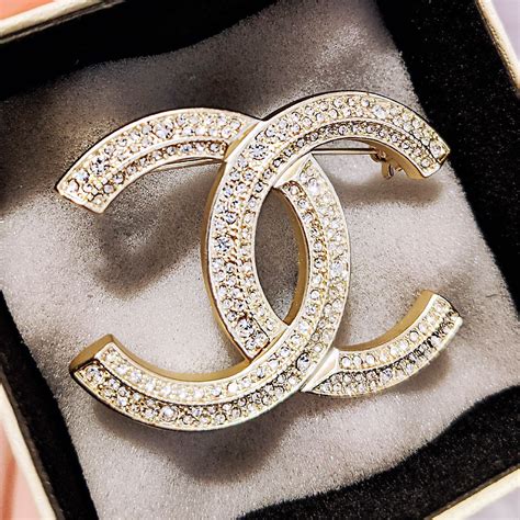 are chanel pins real gold|is Chanel jewelry real.